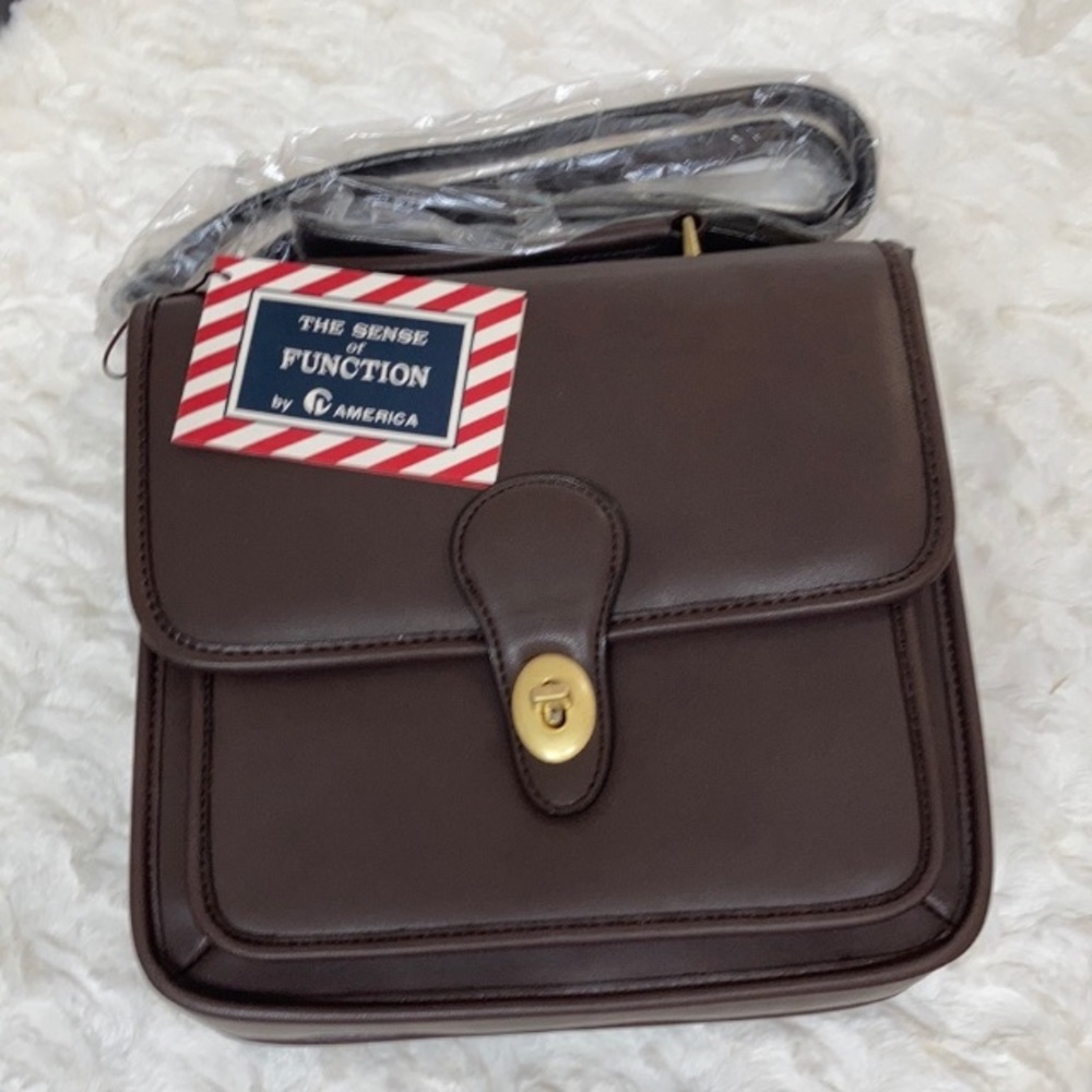Faux Leather Crossbody                     Style #40027